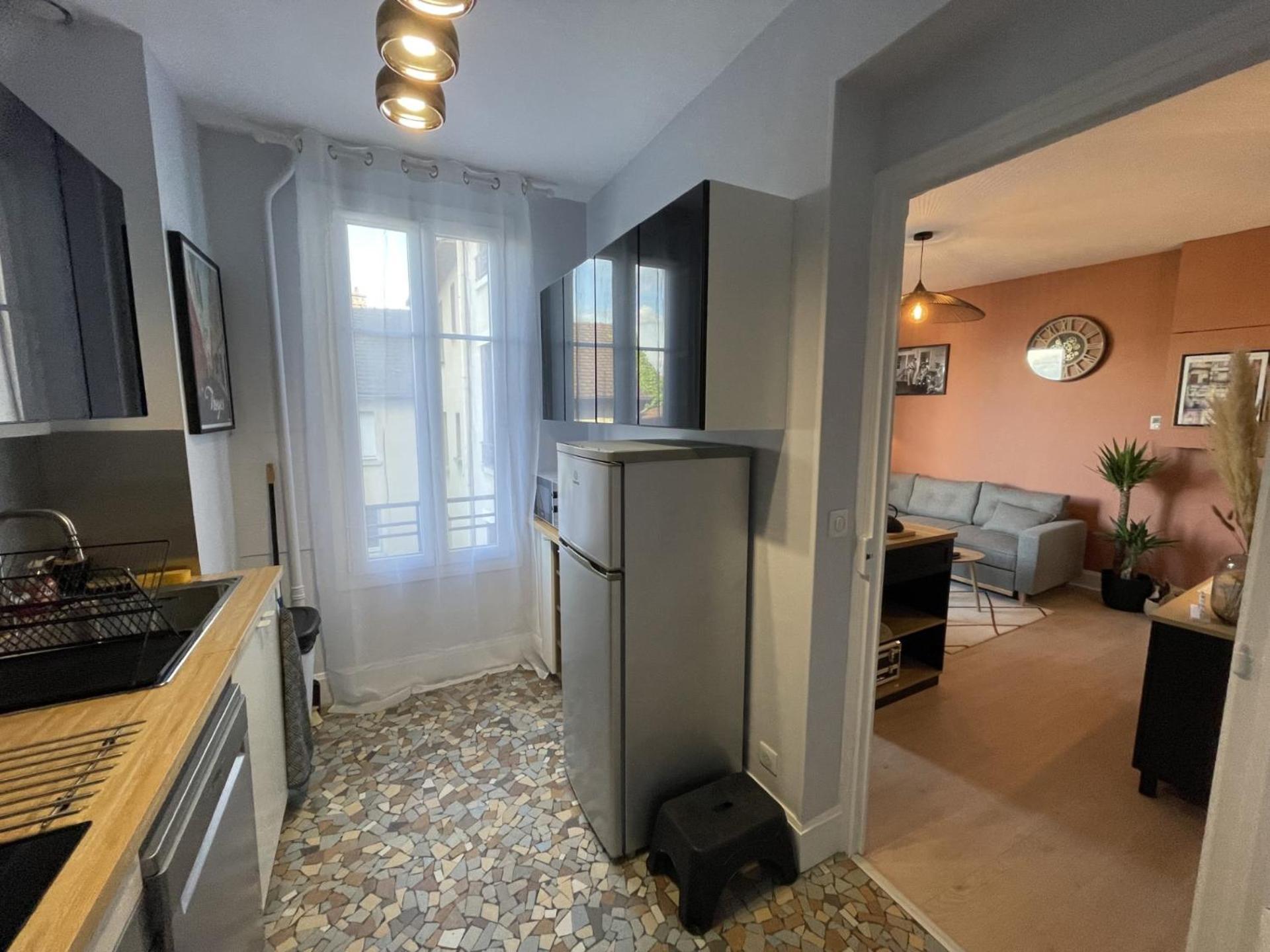 Le Treize Au Coeur Du Bouchon Apartment Troyes Bagian luar foto