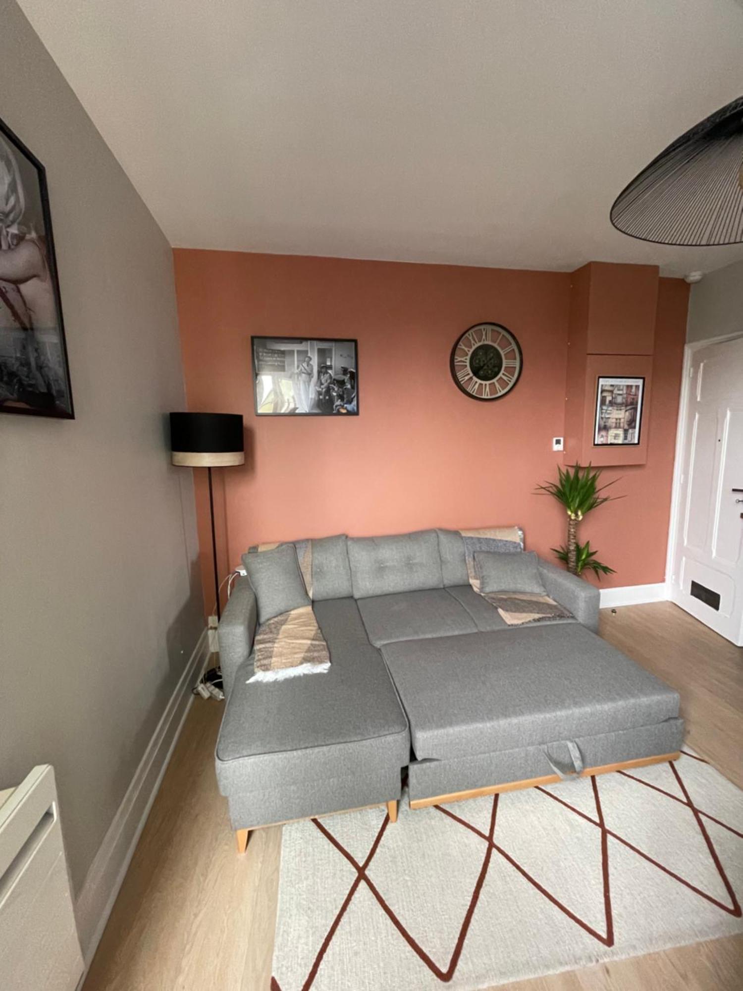 Le Treize Au Coeur Du Bouchon Apartment Troyes Bagian luar foto